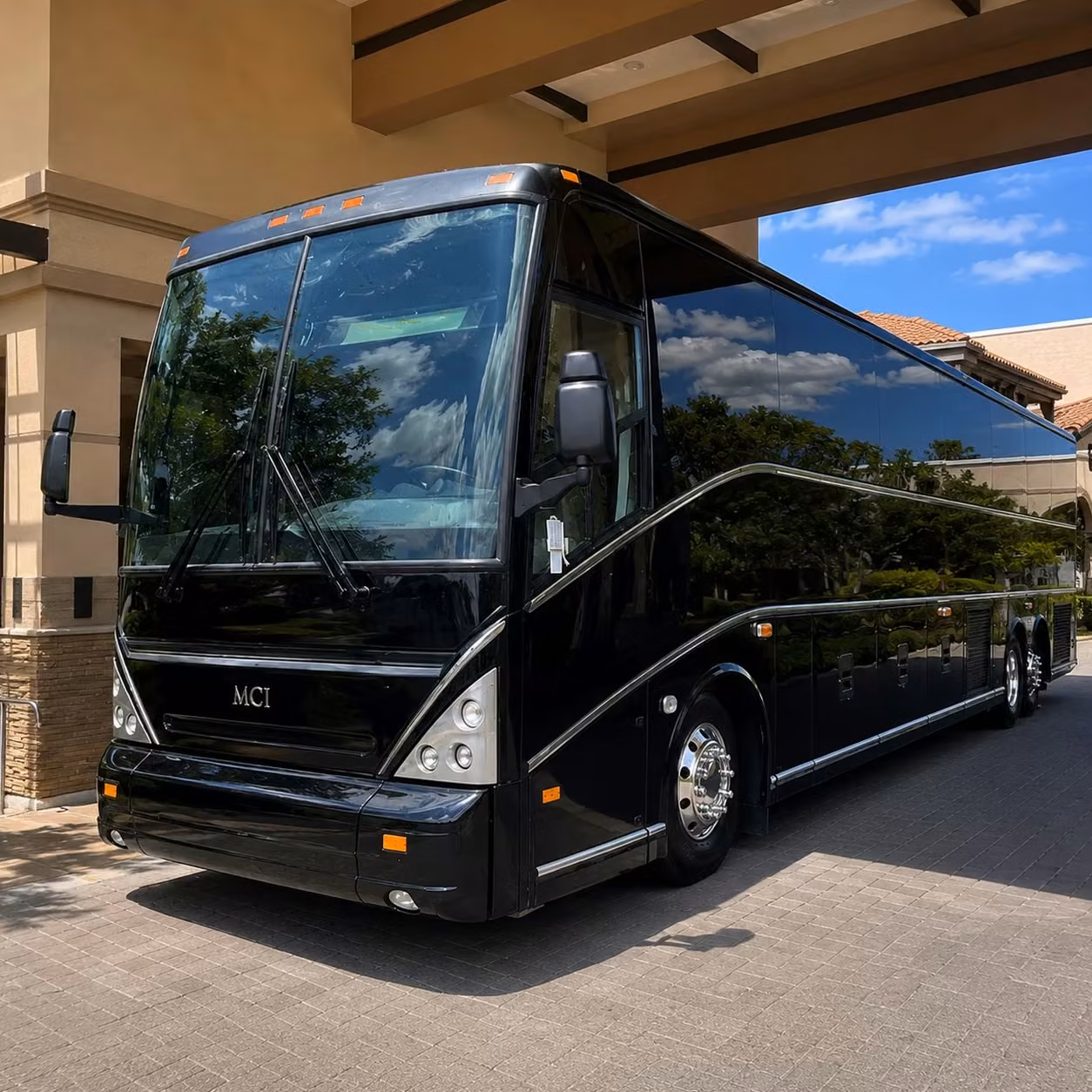 airport transfers from brockton to logan tf green and manchester boston regional
