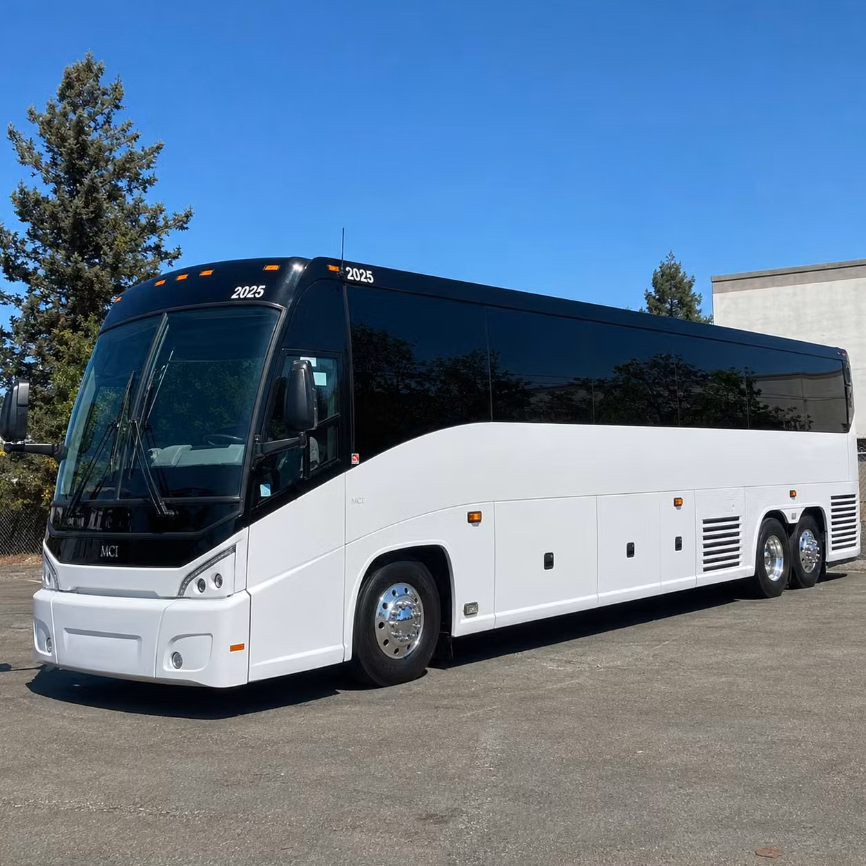 brockton charter bus rental fleet